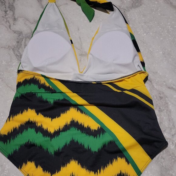 Jamaica One-Piece Swimsuit | Women’s Size 2XL | NWOT - Picture 2 of 2
